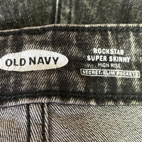 Old Navy Rockstar Plus Size 16 Super Skinny High Rise Black Stretch Denim Jeans - Picture 3 of 4